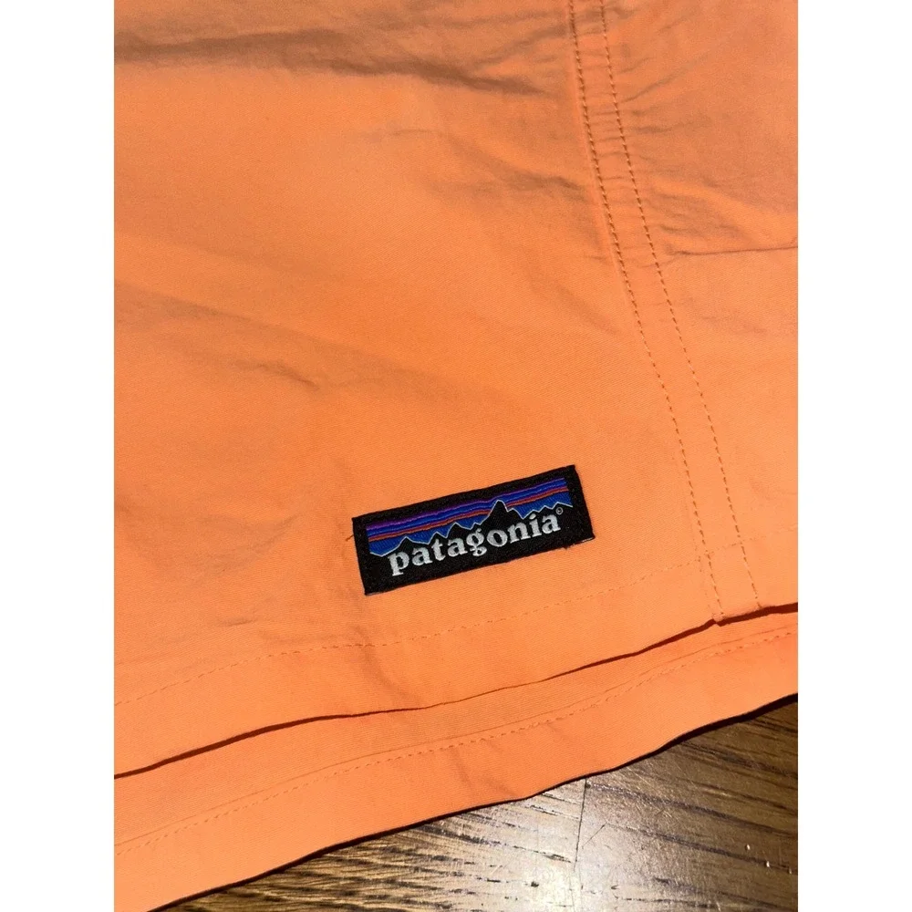 Patagonia Mens Baggies Shorts 5 Inch Orange NetPlus Recycled Nylon Small